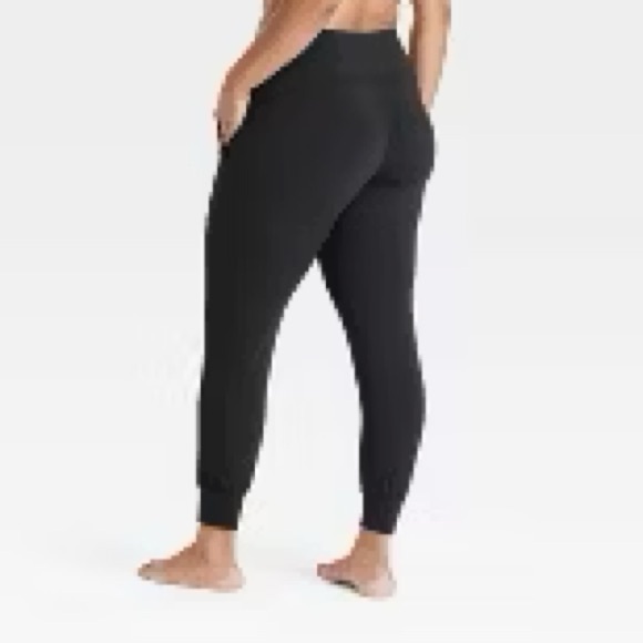 All In Motion Women's Everyday Soft High-Rise Jogger Pants - Black Size L - Picture 4 of 5
